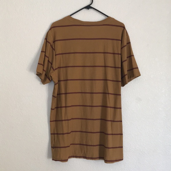 Volcom T - Picture 2 of 2